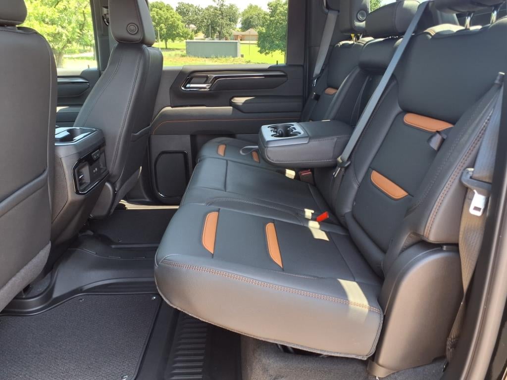 2025 GMC Sierra 2500 HD AT4