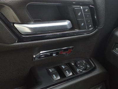 2022 GMC Sierra 1500 AT4