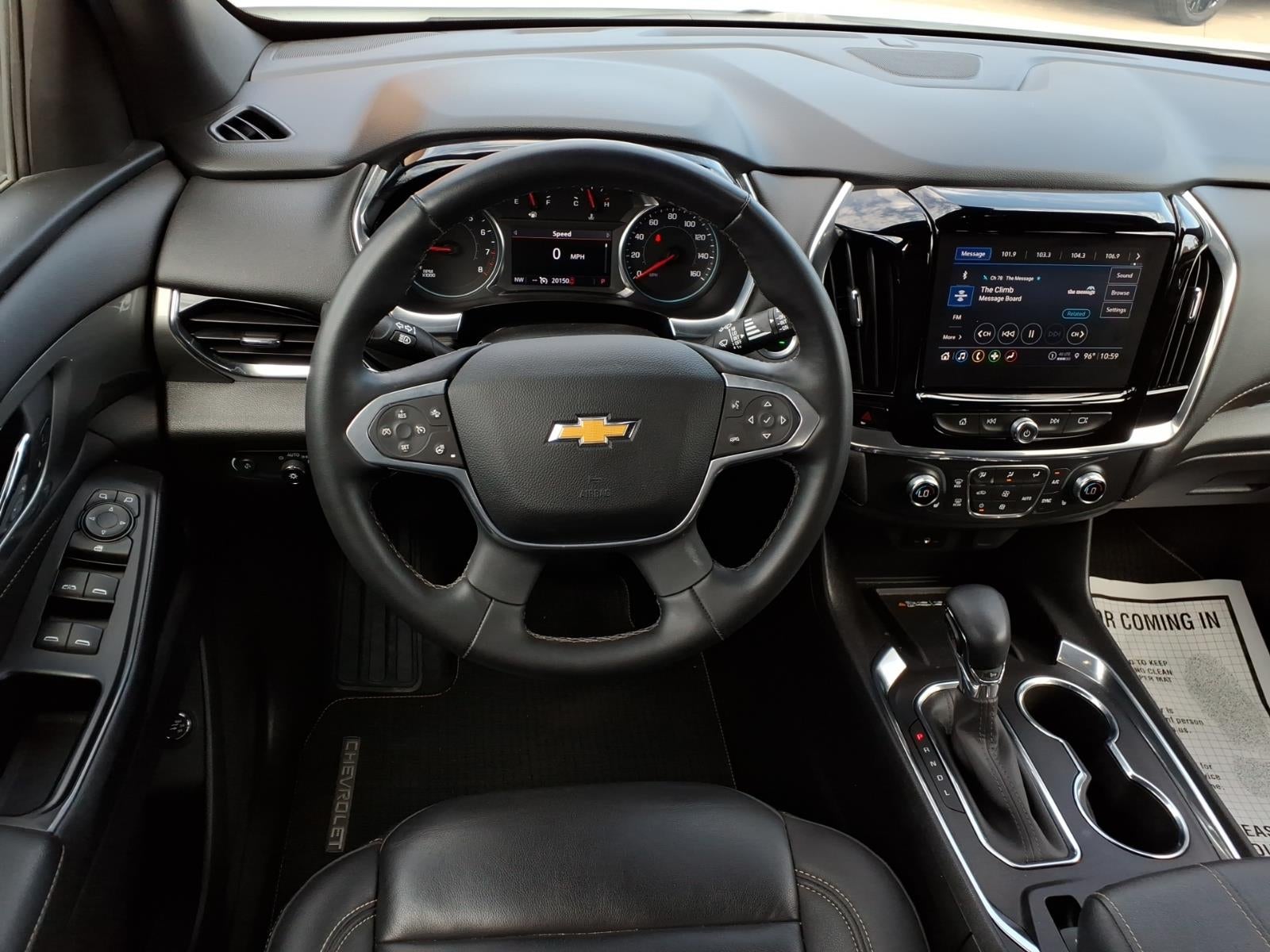 2023 Chevrolet Traverse LT Leather