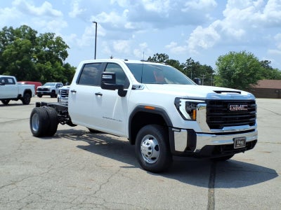 2026 GMC Sierra 3500 HD Chassis Cab Pro